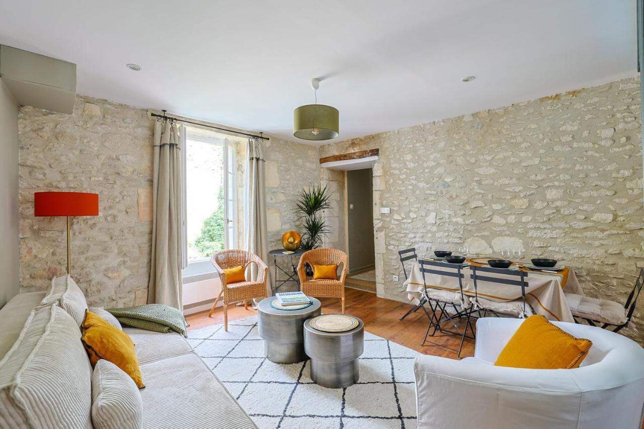 Tour Du Palais #Terrasse #Vue Apartment Cognac Exterior foto
