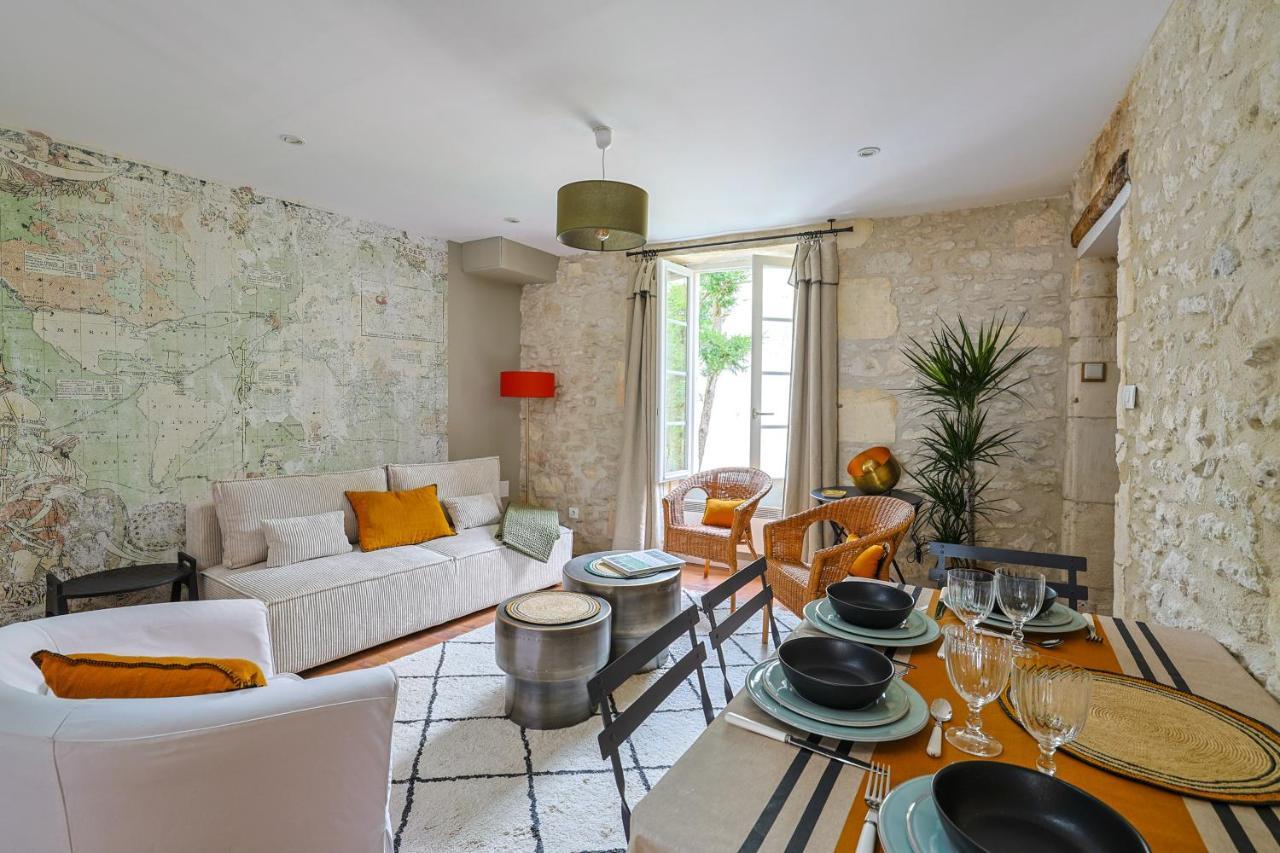 Tour Du Palais #Terrasse #Vue Apartment Cognac Exterior foto