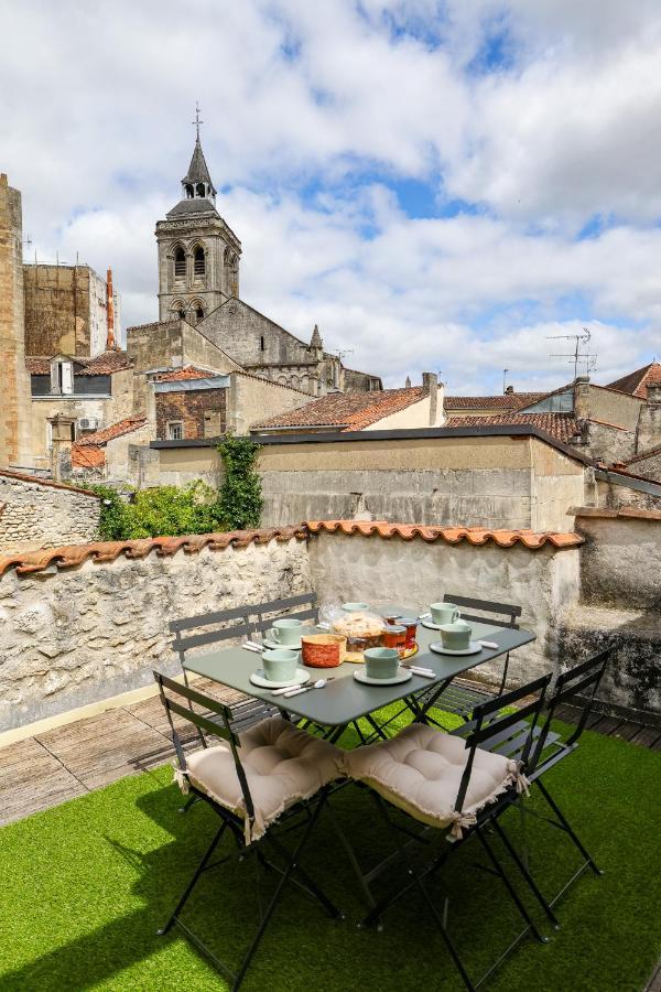 Tour Du Palais #Terrasse #Vue Apartment Cognac Exterior foto